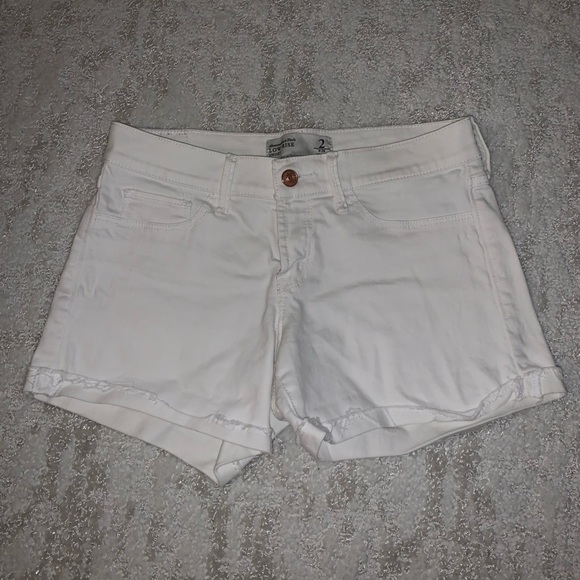 White Abercrombie Shorts - Picture 1 of 3